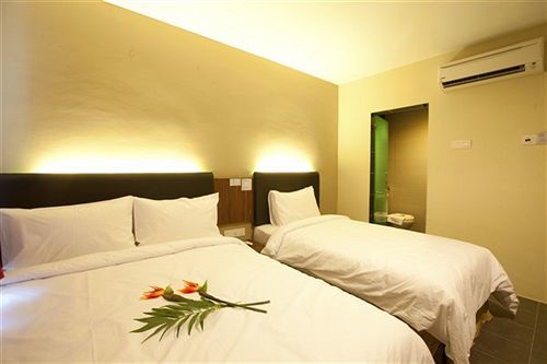 Hotel Ciq Sdn Bhd *